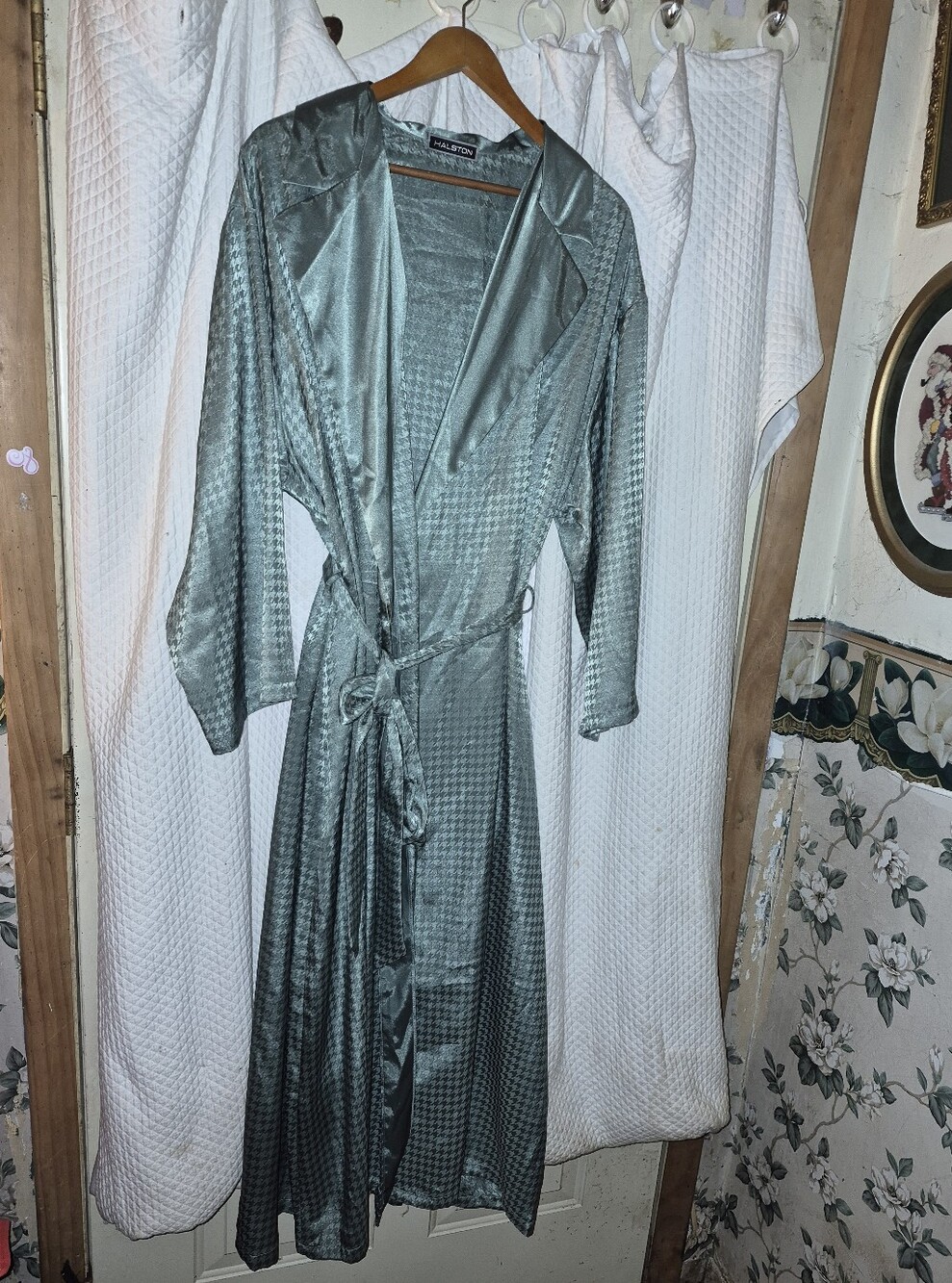 Vintage Halston Y2K Sage Green Belted Satin Houndstooth Robe Size 1X